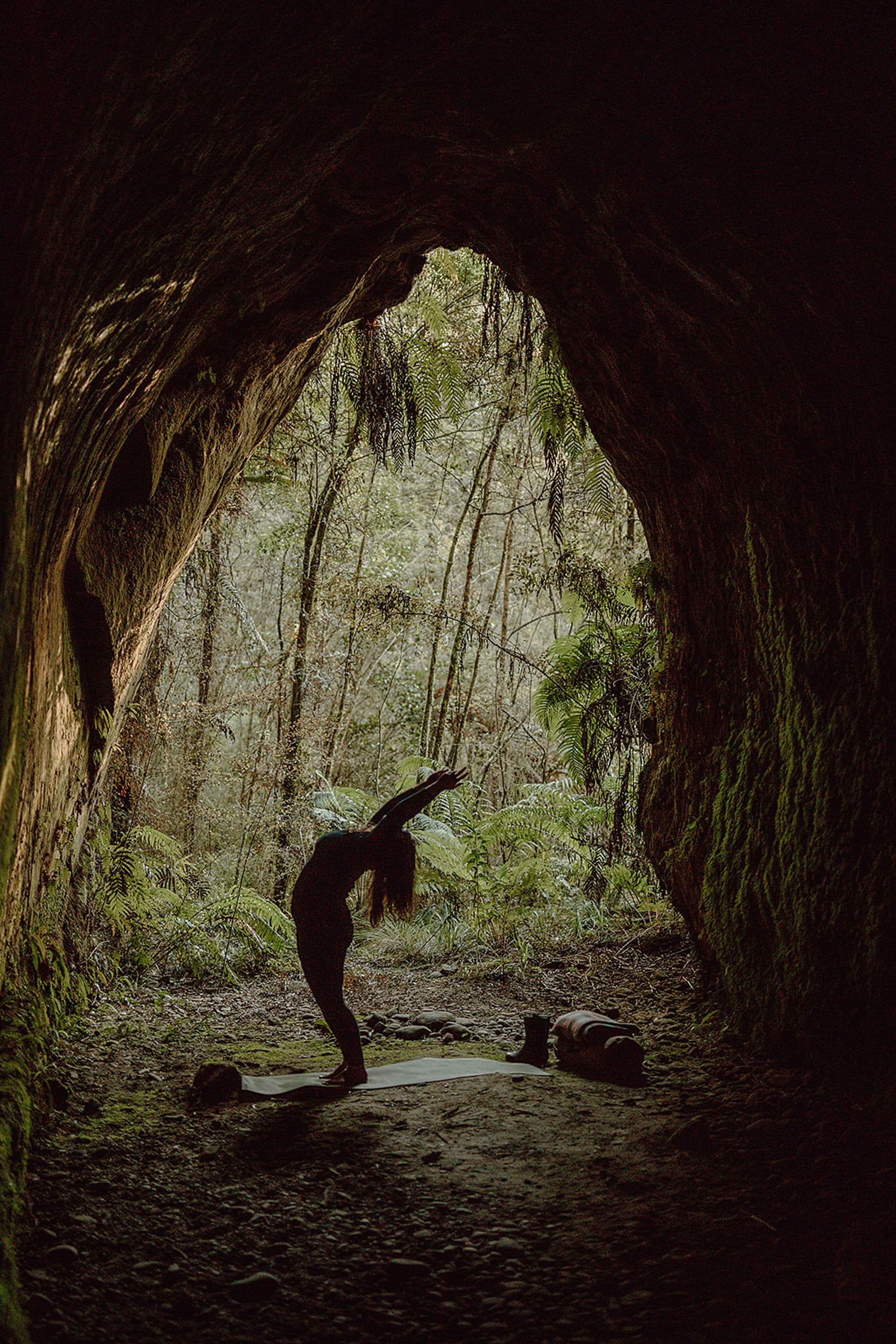 caves at te aka treehouse